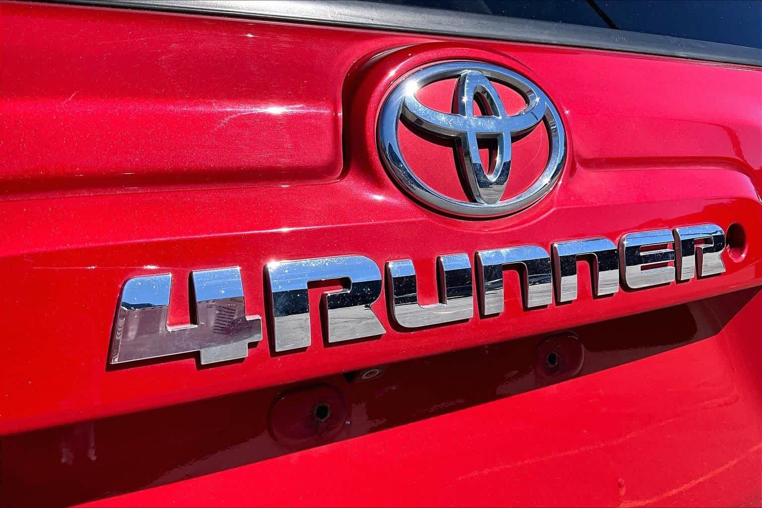 Certified Used 2016 Barcelona Red Metallic Toyota SR5 image 33