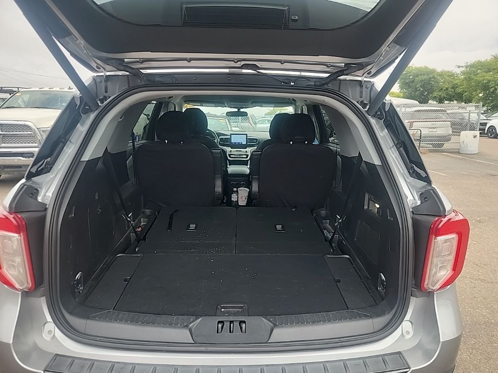 Used 2023 Silver Ford XLT image 18