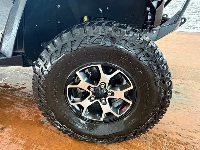 Used 2021 Granite Crystal Metallic Clearcoat Jeep Unlimited Rubicon image 8