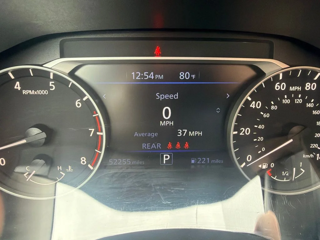Used 2024 Blue Nissan 2.5 SR image 17