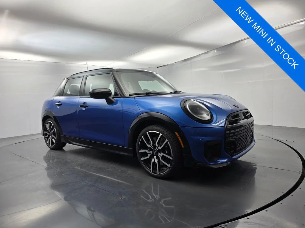 2026 MINI Hardtop Cooper S's photo