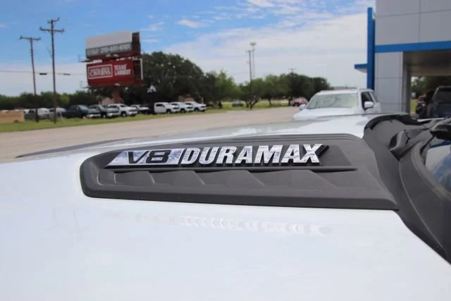 New 2026 Summit White Chevrolet Work Truck image 10