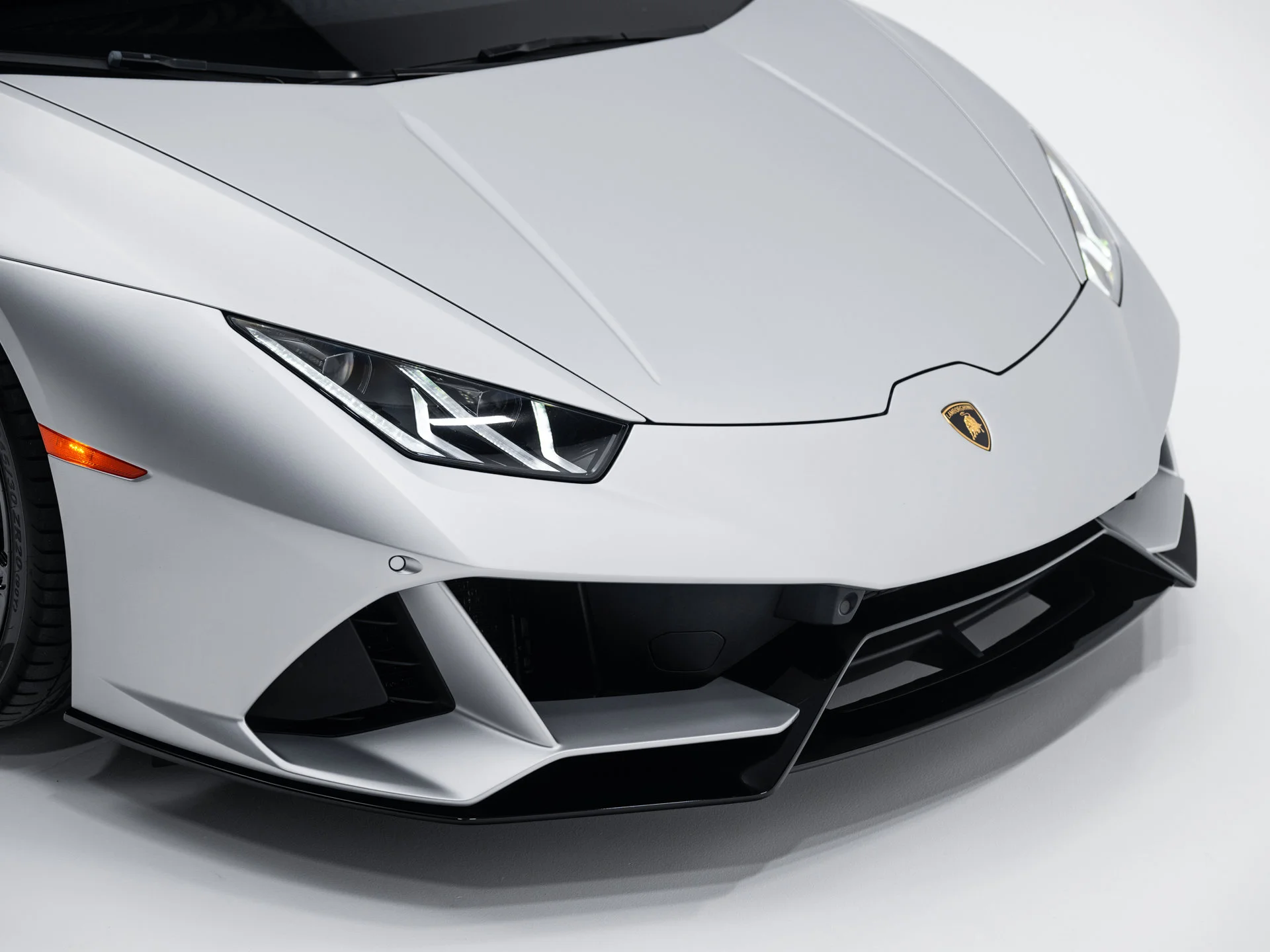 Used 2020 Grigio Adamas Matt Lamborghini  image 16