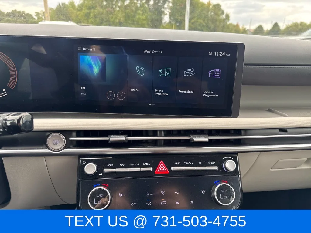 Used 2025 Gray Hyundai SEL image 18