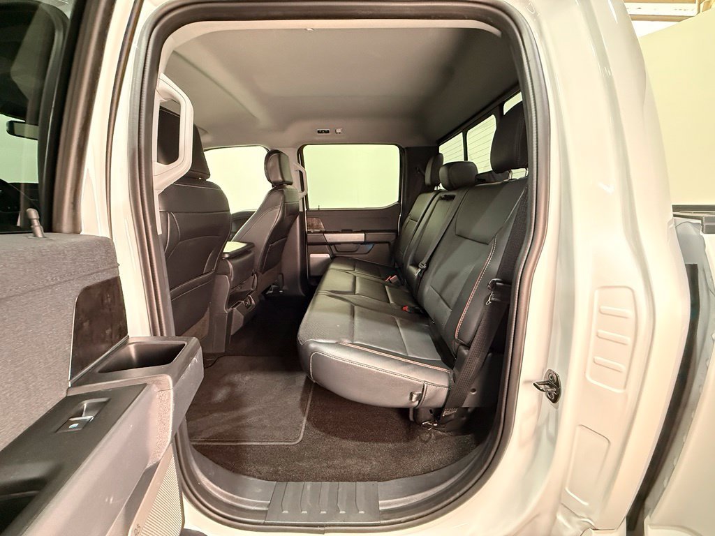 Used 2022 Oxford White Ford Lariat image 16