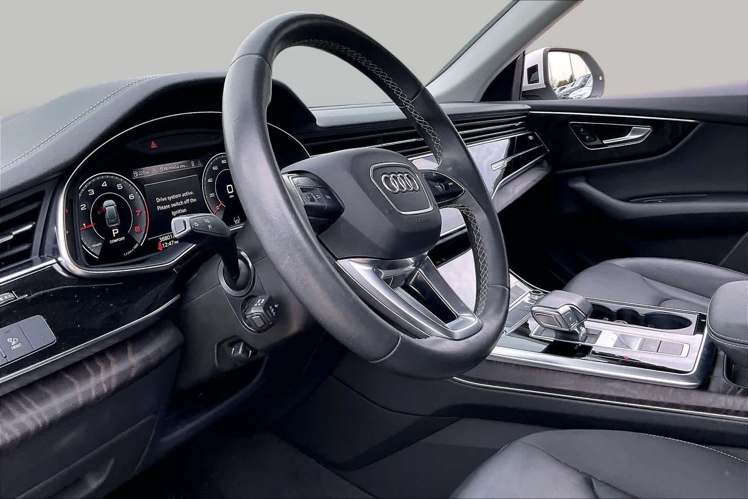Used 2023 Carrara White Audi Premium image 17
