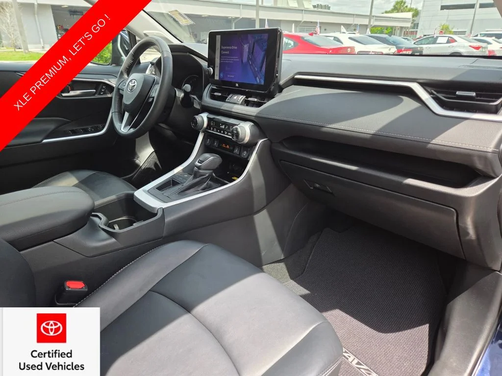 Certified Used 2023  Toyota XLE Premium image 13