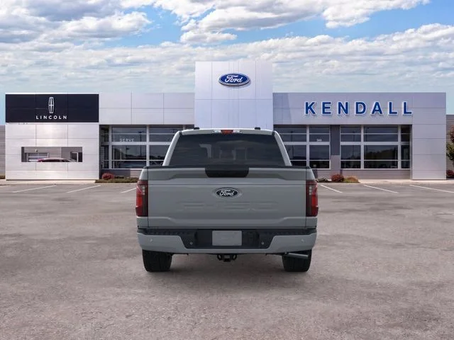New 2026 Avalanche Ford XLT image 5