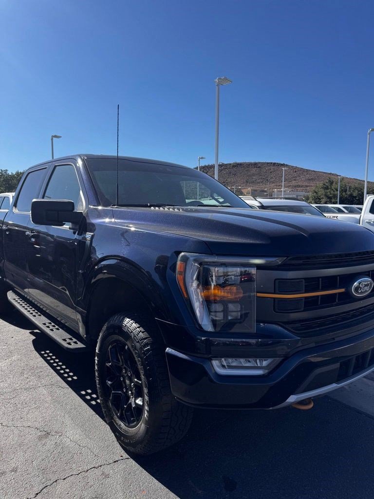 Used 2022 Antimatter Blue Metallic Ford Tremor image 3
