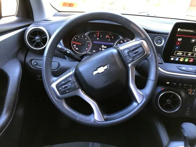 Used 2023 White Chevrolet LT image 13