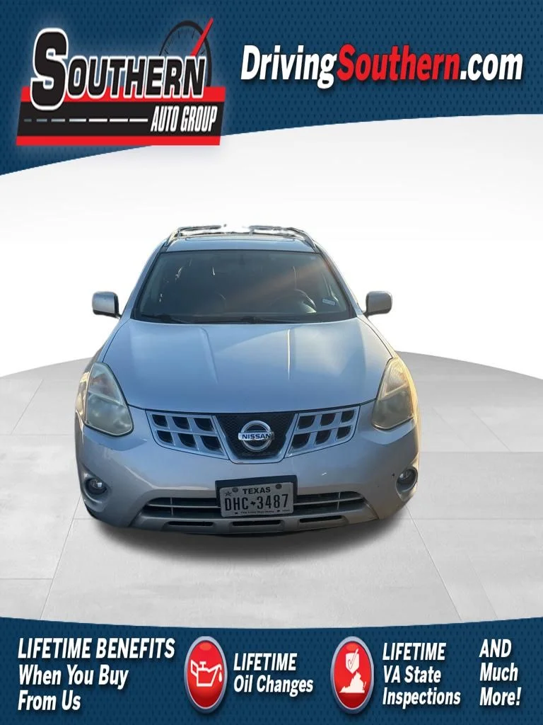 2012 Nissan Rogue SV AWD's photo