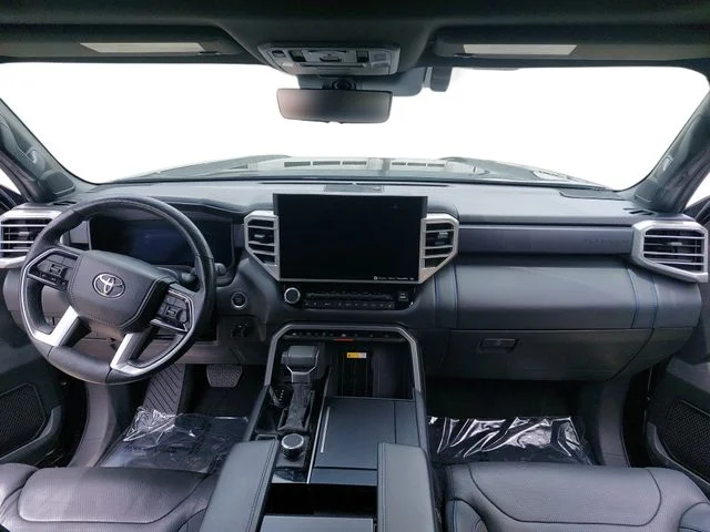 Used 2022 Black Toyota Platinum image 9