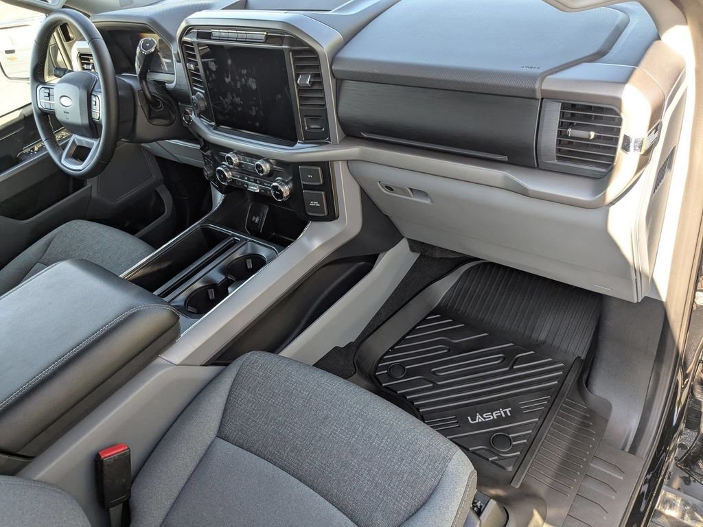 Used 2024 Black Ford XLT image 24