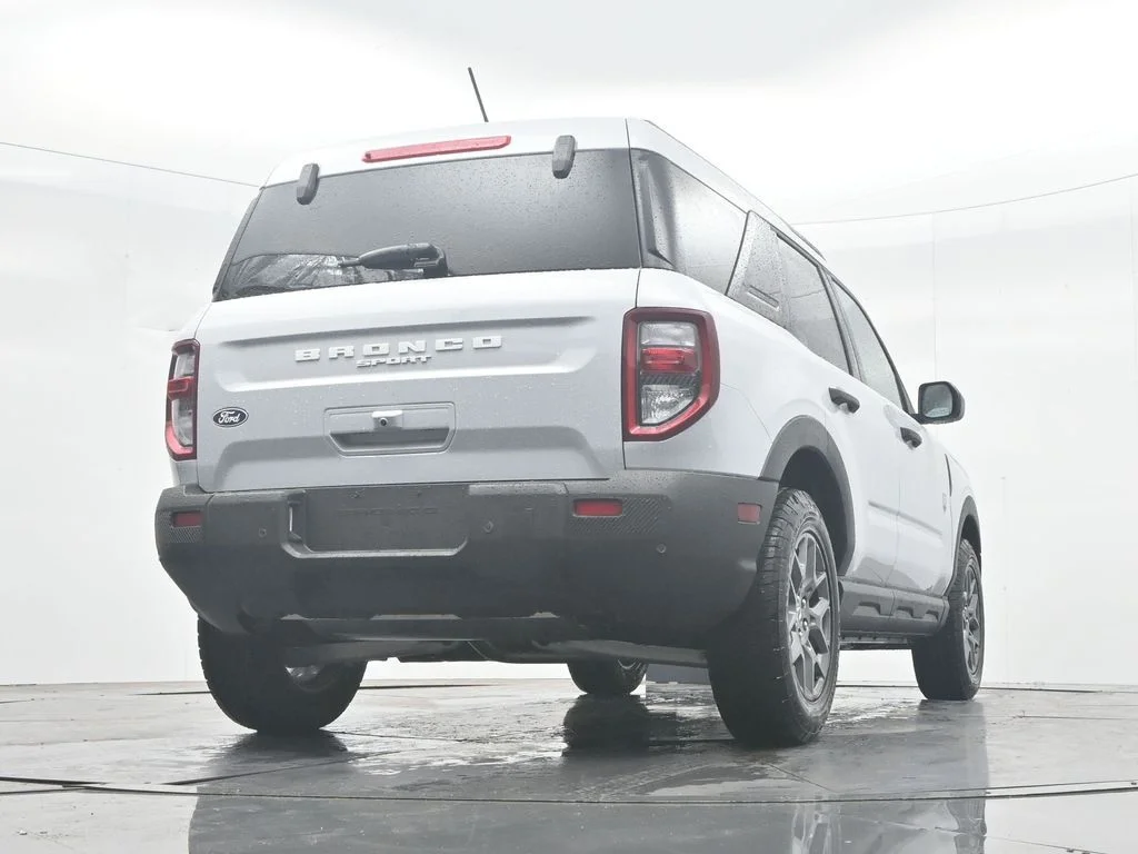 New 2026 Space White Metallic Ford Big Bend® image 46