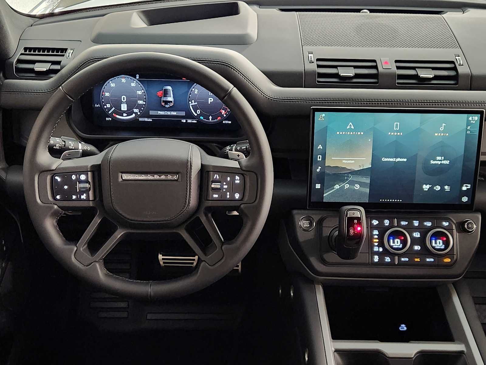 New 2026 Fuji White Land Rover V8 image 27