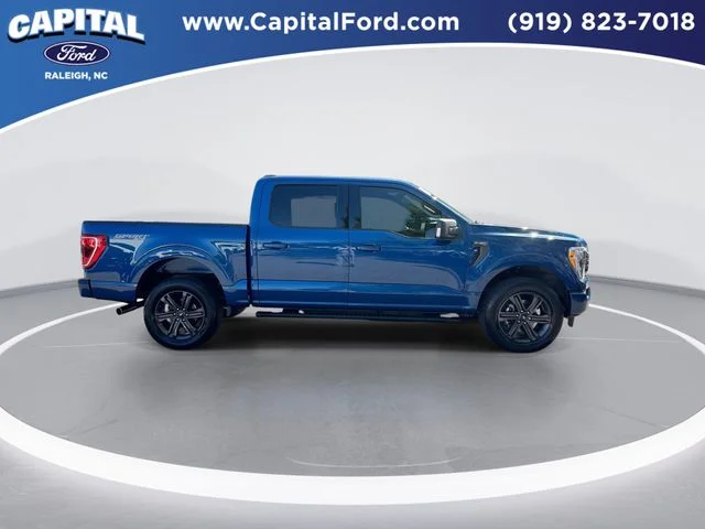 Used 2023 Blue Ford XLT image 9