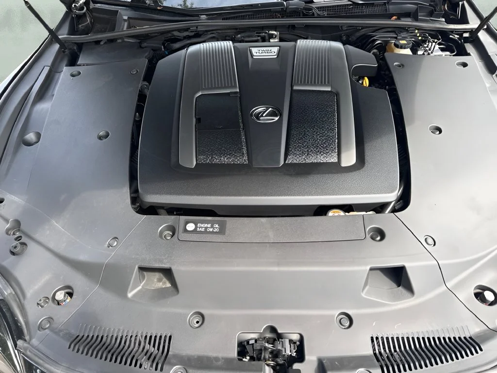 Used 2018  Lexus LS 500 image 33