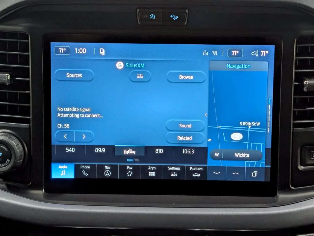 New 2026 Agate Black Metallic Ford XLT image 5