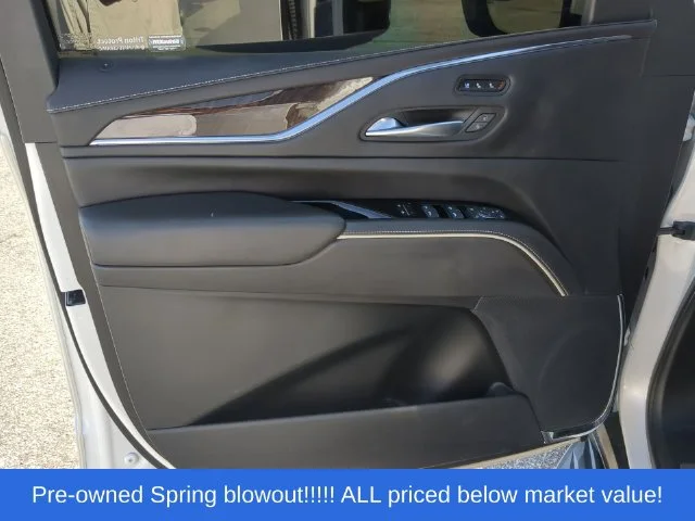 Used 2021 White Cadillac Sport Platinum image 20