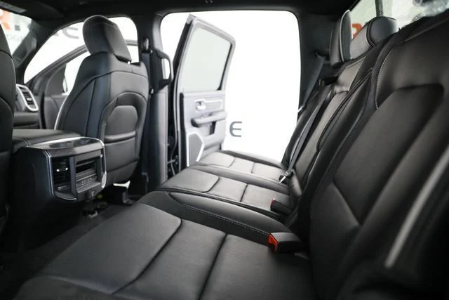 New 2026 Diamond Black Crystal Pearl-Coat Exterior Paint RAM Laramie image 19