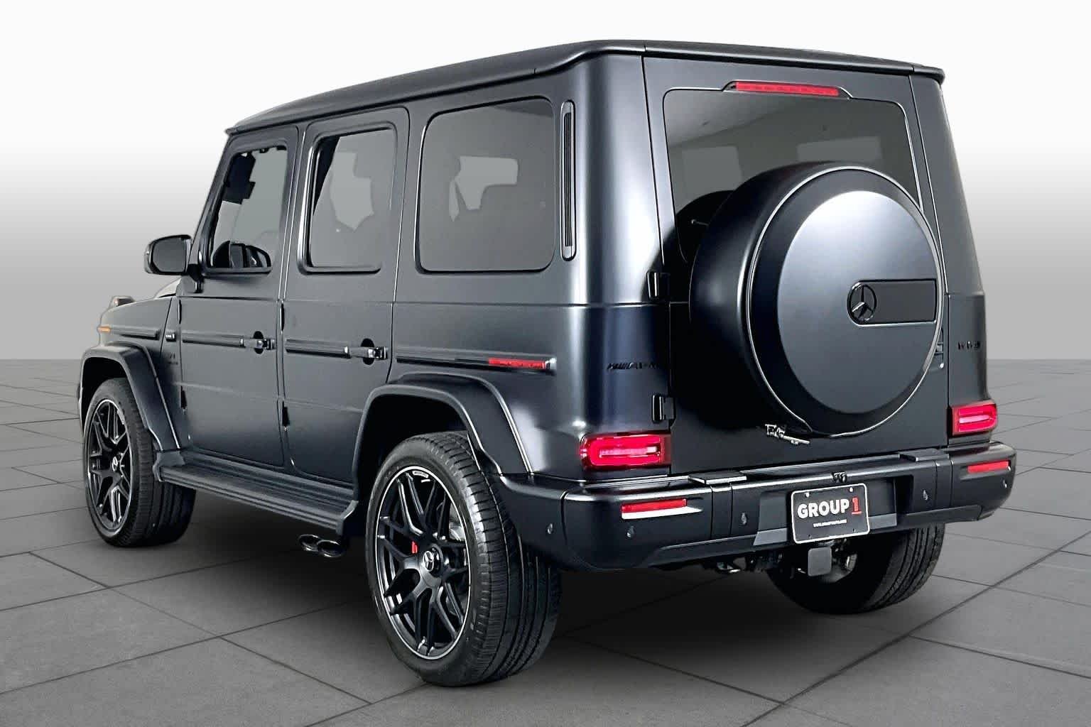 Used 2025 MANUFAKTUR Night Black magno Mercedes-Benz AMG® G 63 image 11