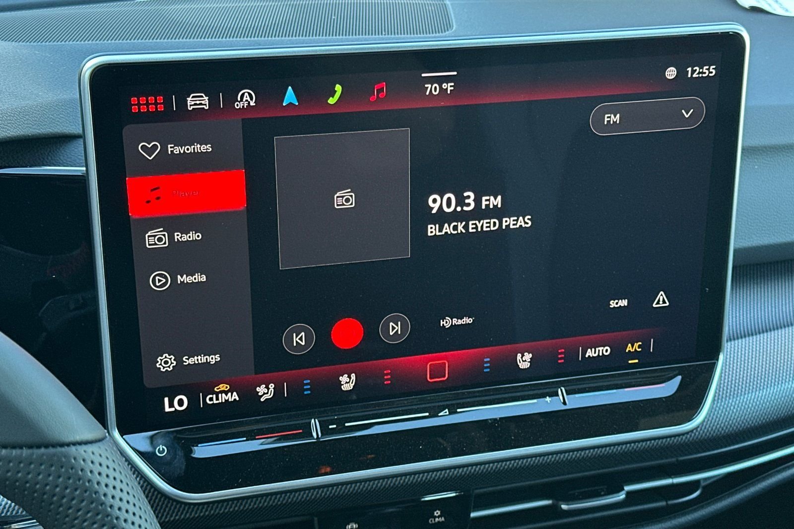 New 2026 Moonstone Gray Volkswagen 2.0T SE image 18