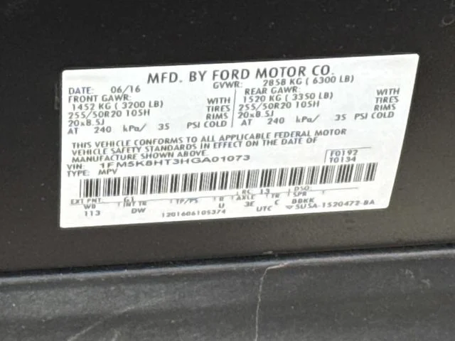 Used 2017 Black Ford Platinum image 30