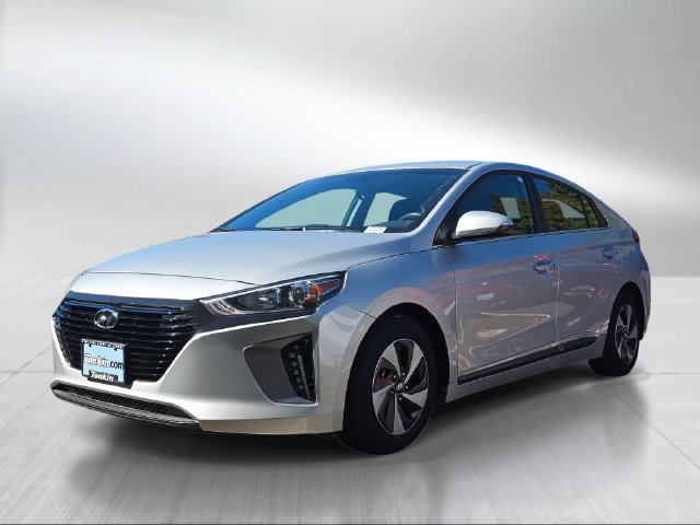 Used 2017 Silver Hyundai SEL image 7