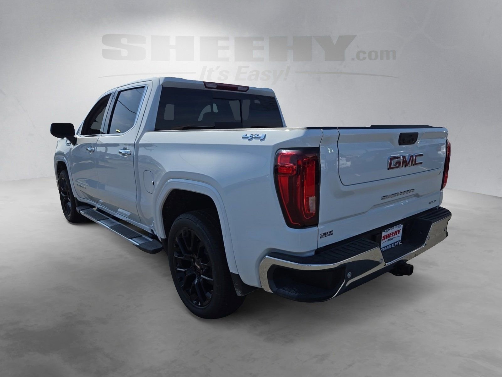 2026 GMC Sierra 1500 SLT - Photo 7