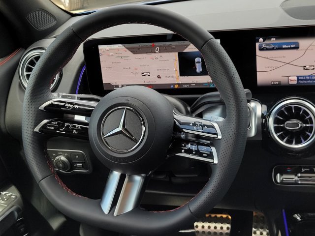 2025 Mercedes-Benz GLB Base - Photo 61