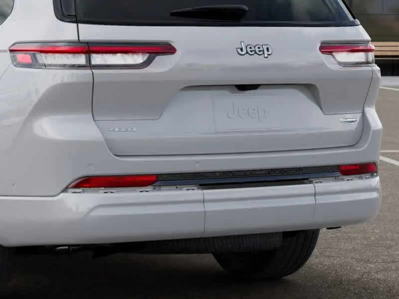 New 2026 Bright White Clearcoat Jeep Summit image 13