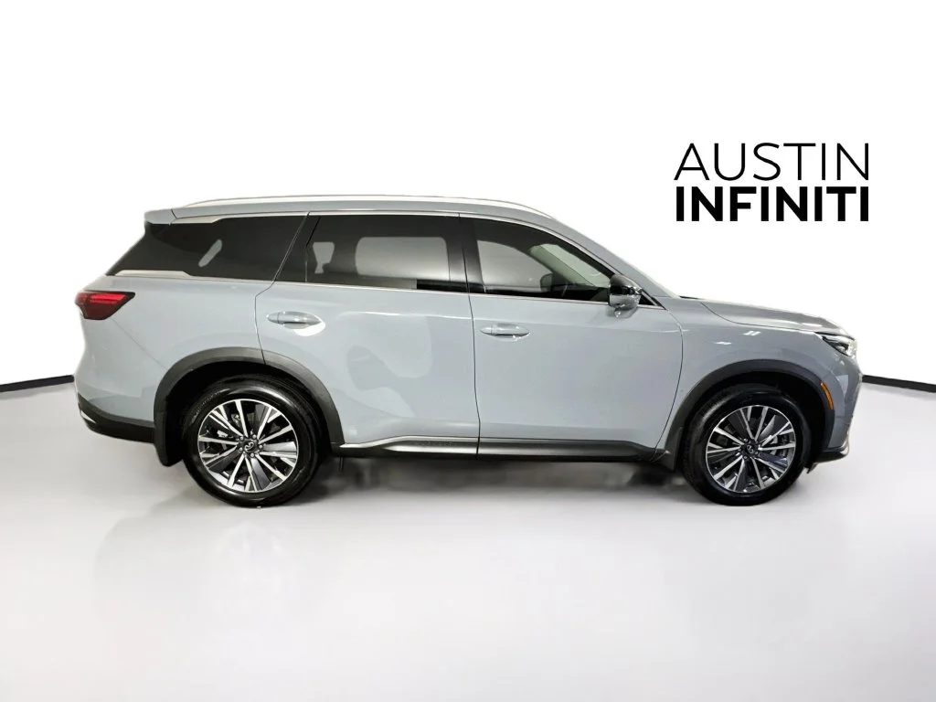 Certified Used 2027 Gray INFINITI LUXE image 11