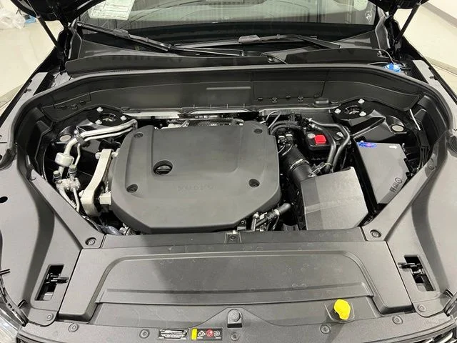 2026 Volvo XC90 Plus - Photo 26
