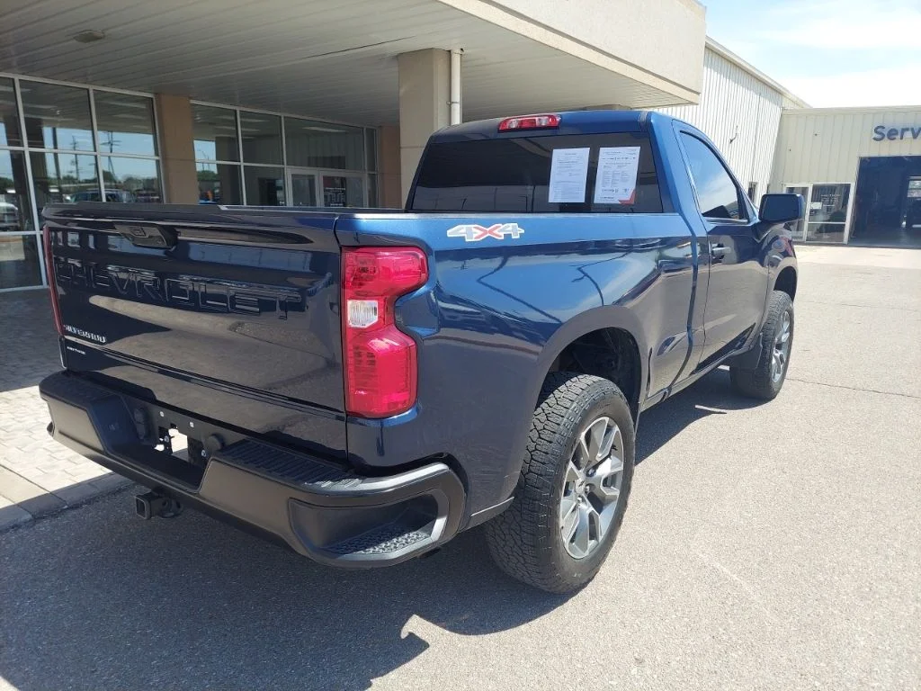 Used 2022 Blue Chevrolet WT image 7