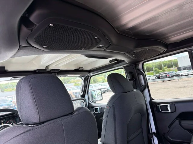 New 2026 White Jeep 85th Anniversary Edition image 9