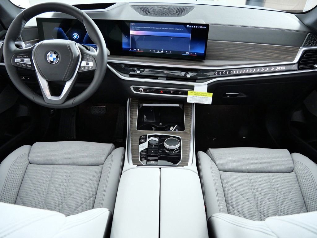 Used 2026 Blue Ridge Mountain Metallic BMW xDrive40i image 6
