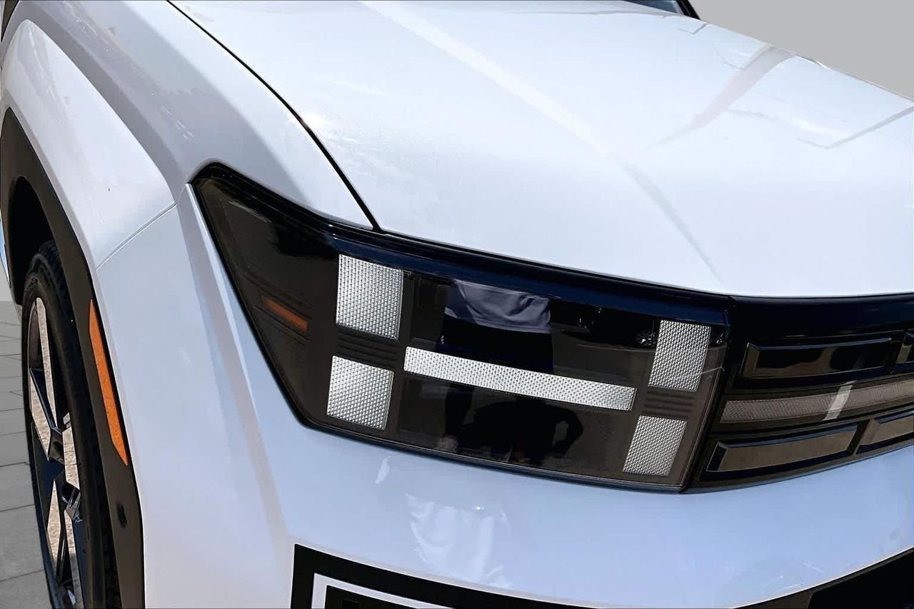 New 2026 Serenity White Hyundai Limited 6P image 13