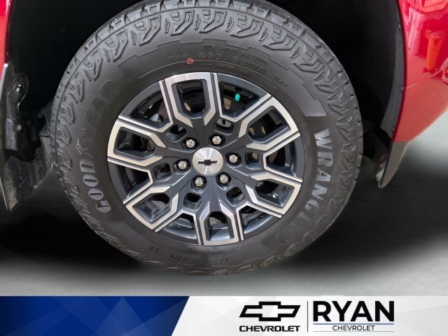Used 2025 Radiant Red Tintcoat Chevrolet Z71 image 38