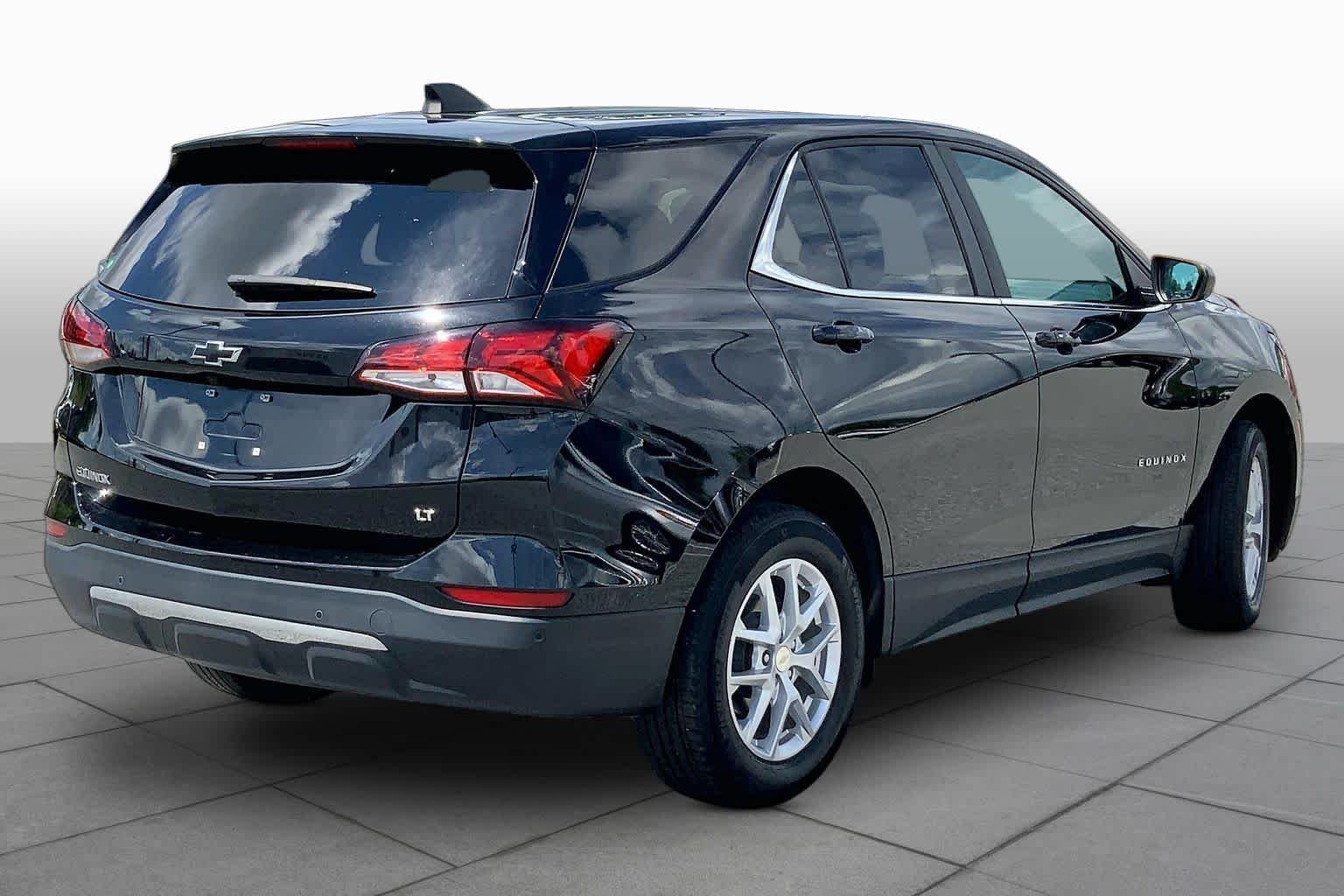 Used 2023 Mosaic Black Metallic Chevrolet LT image 12