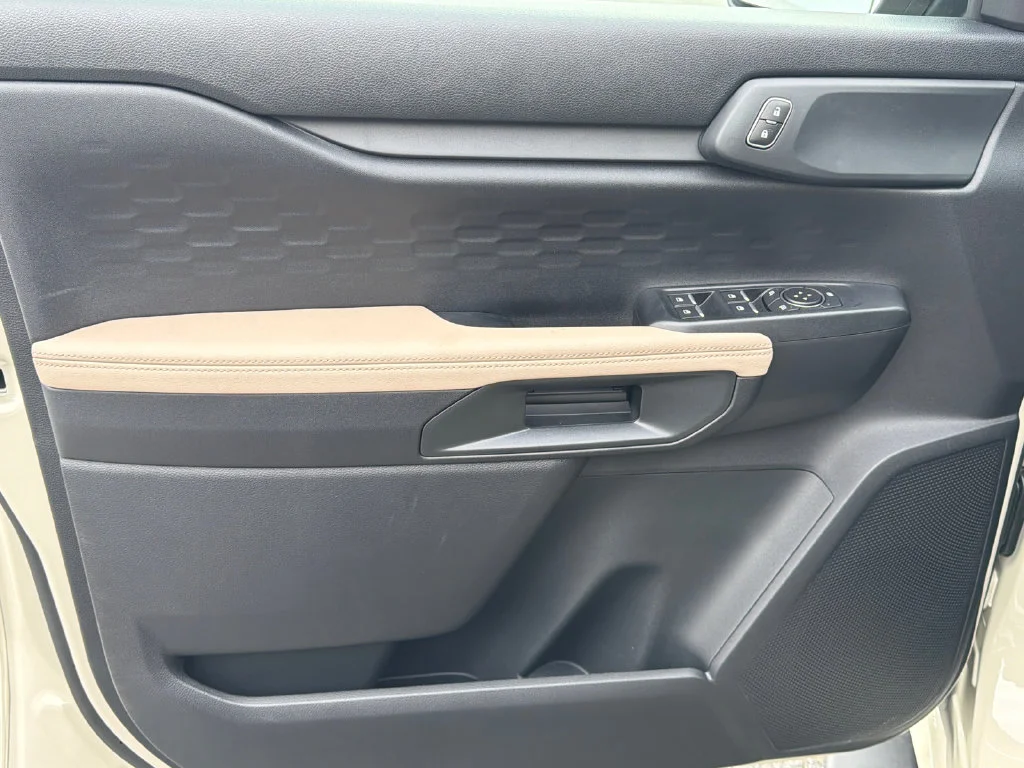 New 2026 Beige Ford XLT image 10