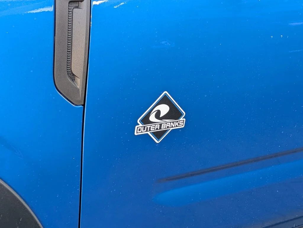 New 2026 Velocity Blue Metallic Ford Outer Banks® image 5