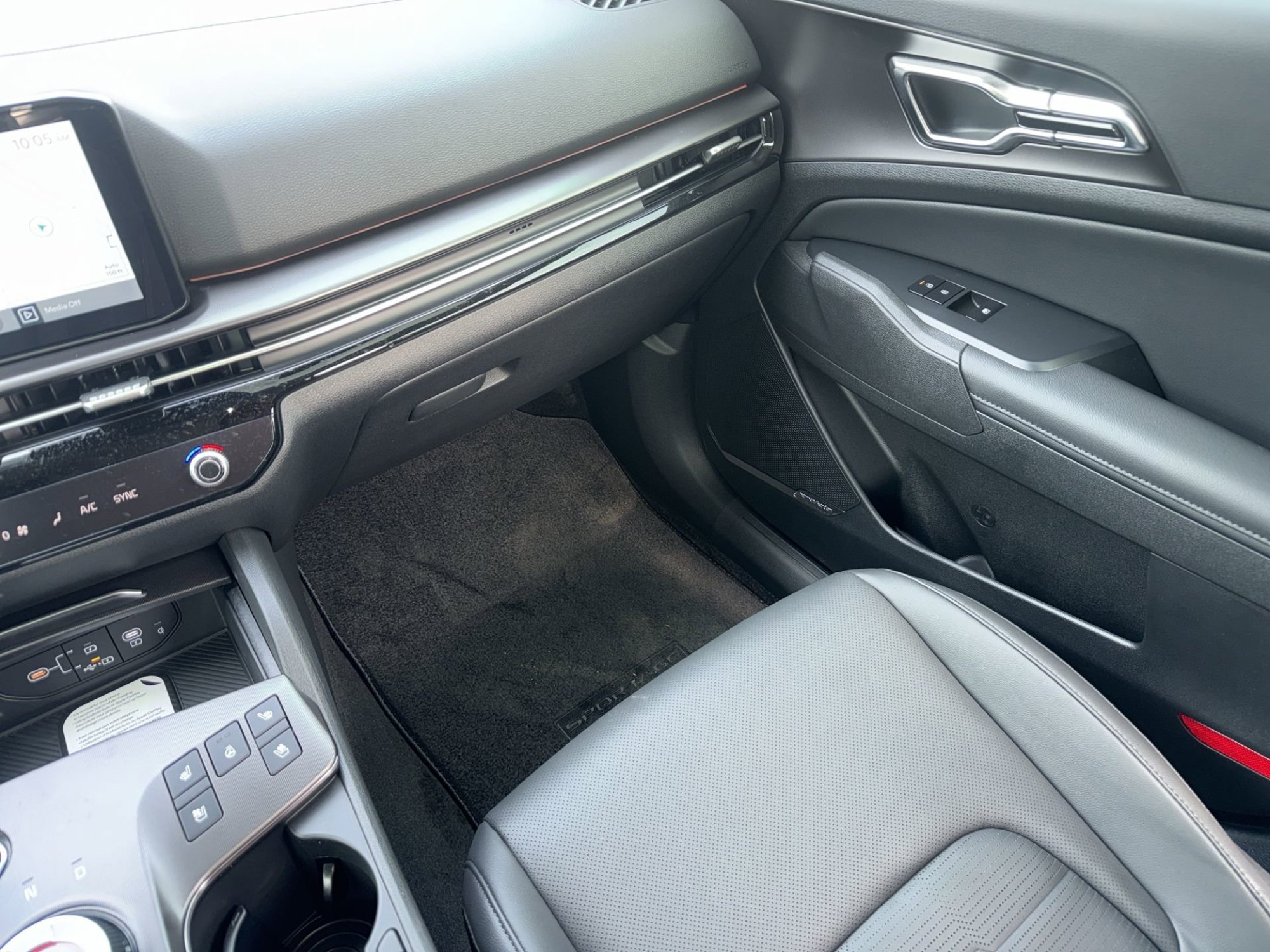 New 2026 Shadow Matte Gray Kia SX-Prestige image 10