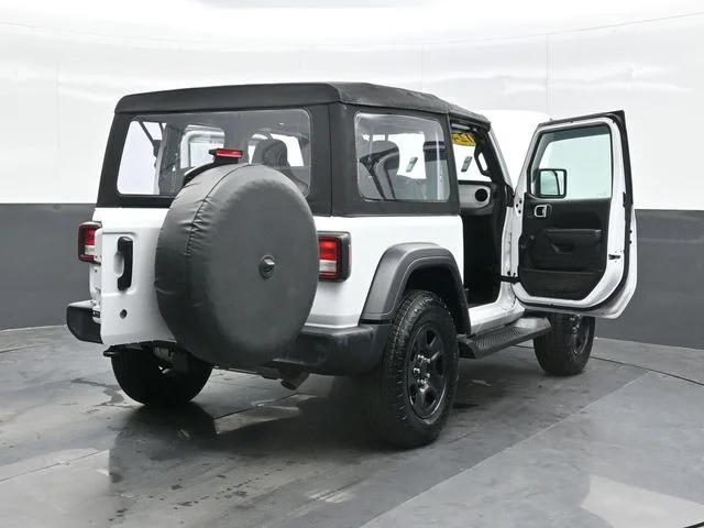 Used 2024 White Jeep Sport image 29