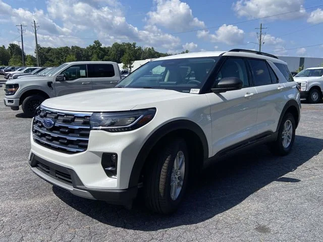New 2026 White Ford Active image 5