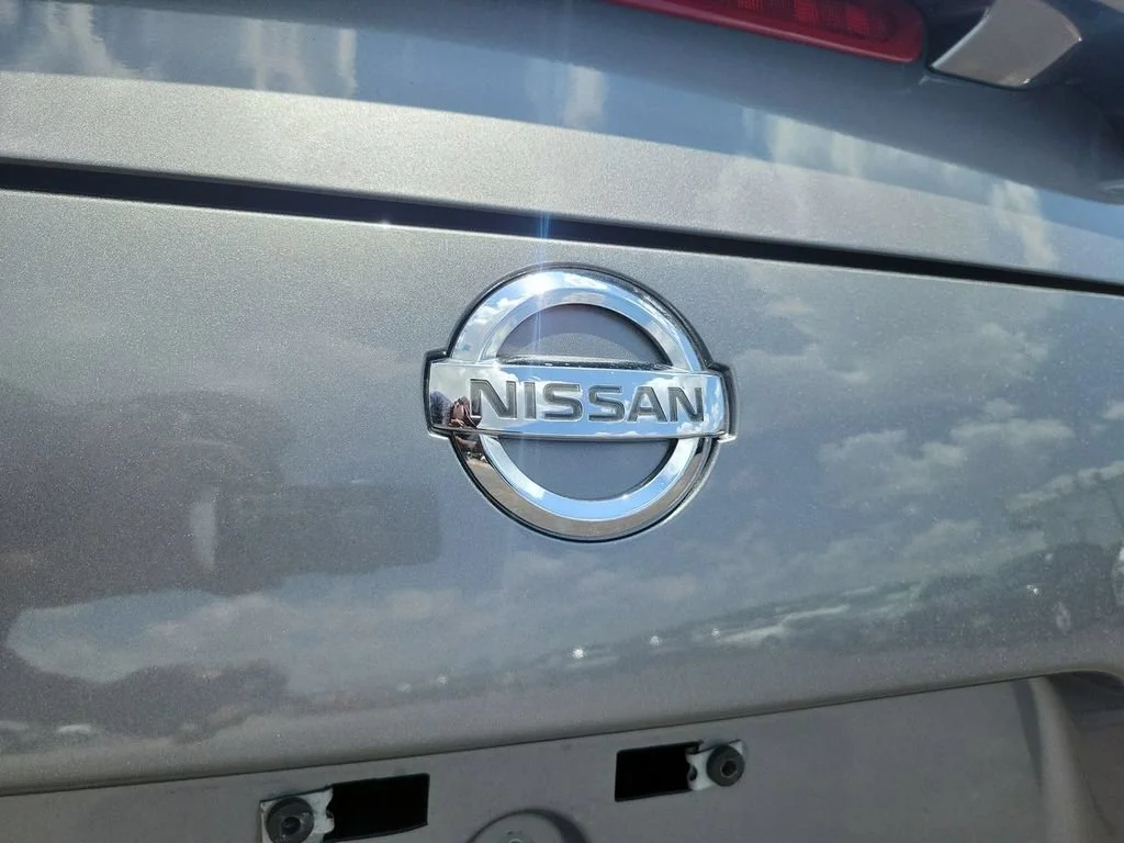 Used 2011 Gray Nissan 2dr Cpe Auto image 26