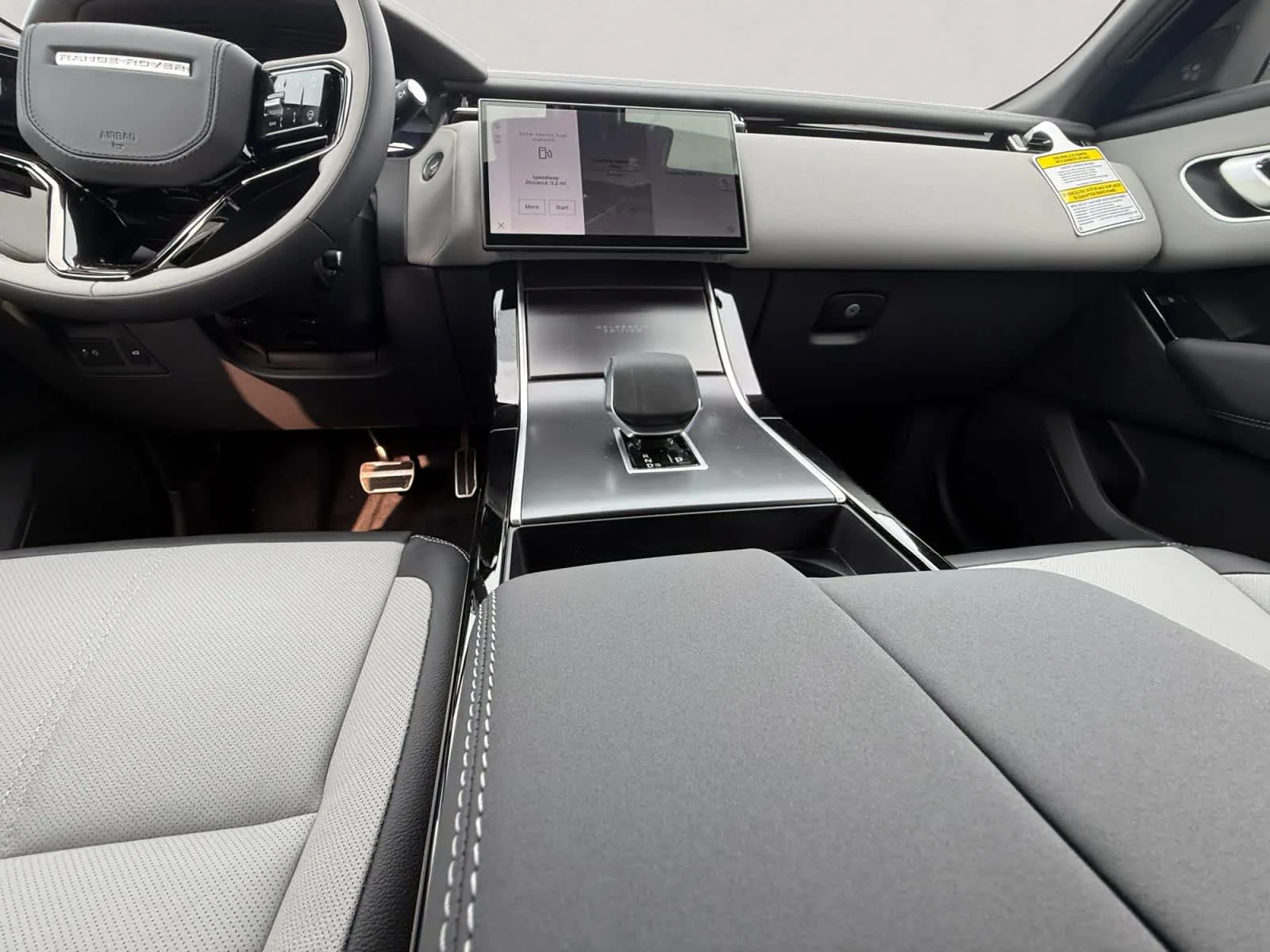 New 2026 Carpathian Grey Land Rover Belgravia Edition image 10