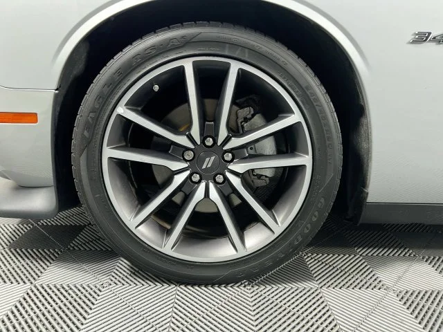 Used 2023 Triple Nickel Clearcoat Dodge R/T image 11