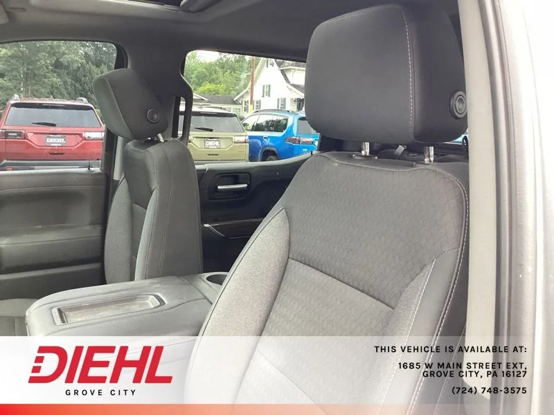 Used 2019 Gray Chevrolet RST image 15