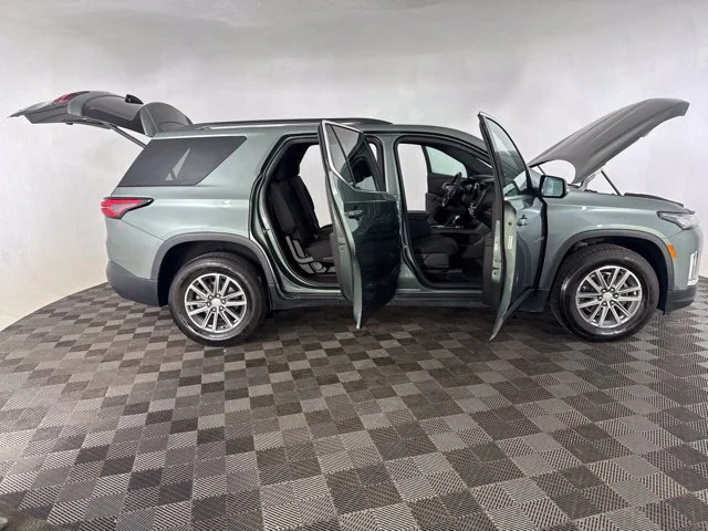 Used 2023 Green Chevrolet LT image 16
