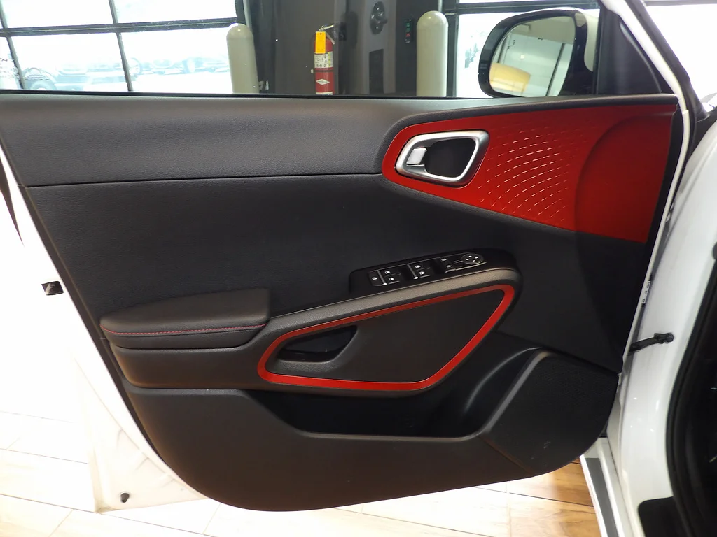 Used 2023 Snow White Pearl Kia GT-Line image 24